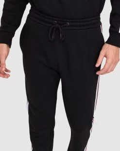 Fila Men's Tommaso Trackpant -Shoe Promotion ASP12873 001 M 6