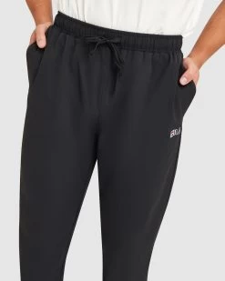Fila Men's Classic 2.0 Pant -Shoe Promotion ASP13089 001 M 4