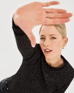 Fila Women's Volta Crew -Shoe Promotion FW22SPW054 000 F 4