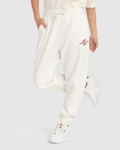 Fila Women's Eden Trackpants -Shoe Promotion S23WH051 130 W 4